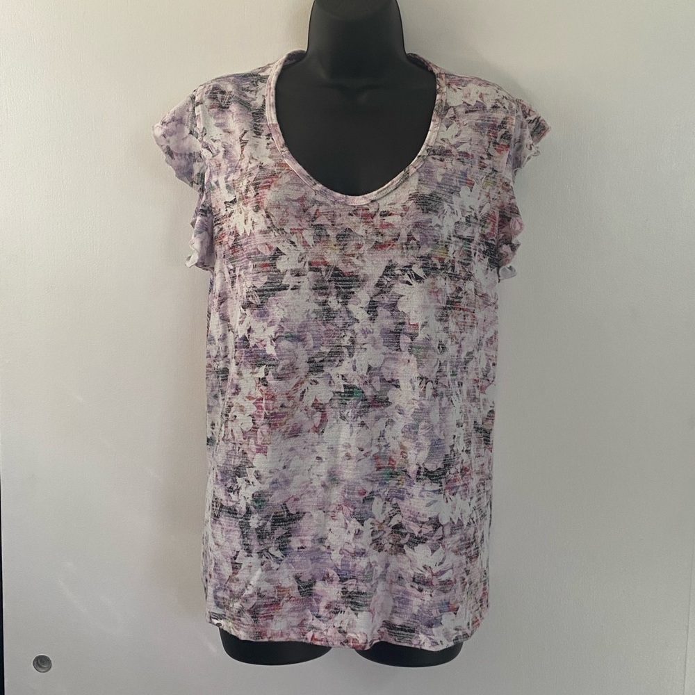 Cupio Floral Tee with Ruffle Sleeve